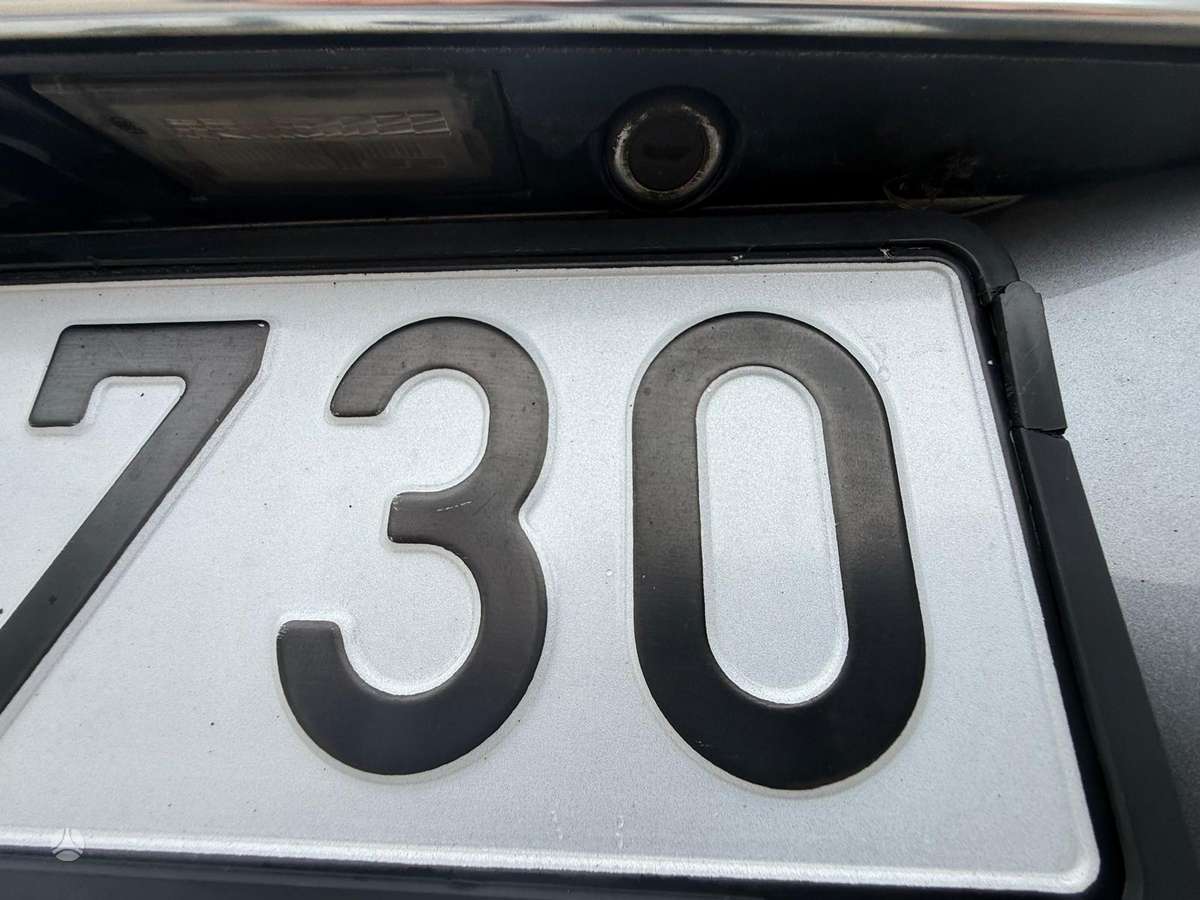 BMW 730, 3.0 l., Седан