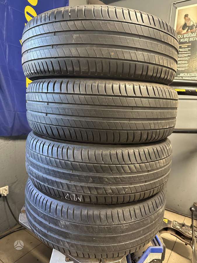 Michelin, vasarinės 215/60 R17