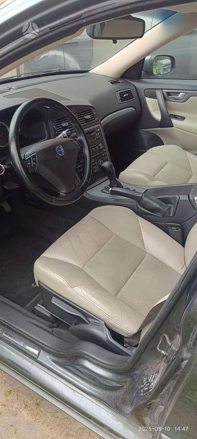 Volvo V70, wagon