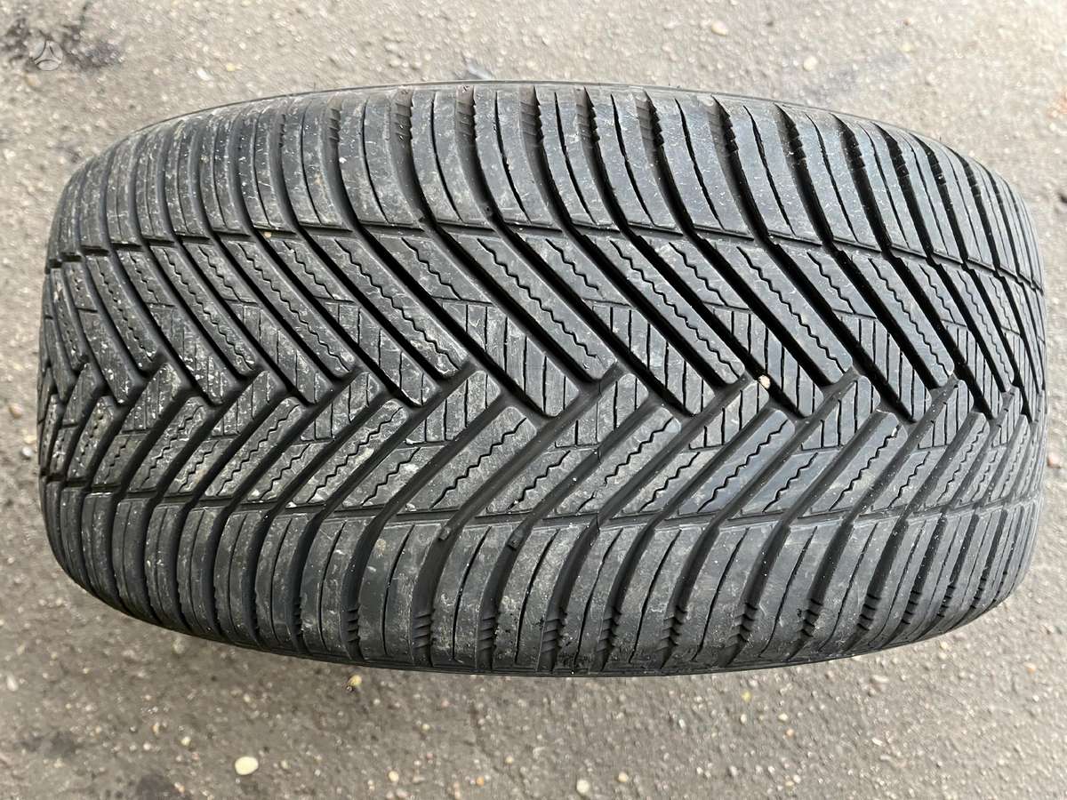 Hankook Kinergy 4S2, universalios 245/40 R18