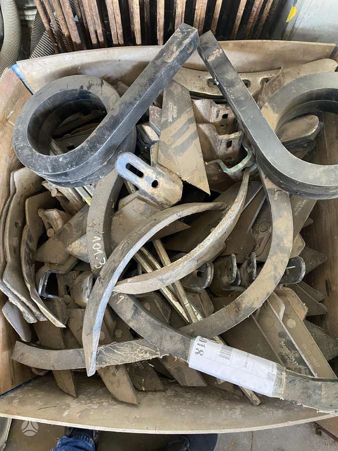 Vogelnoot Terra Flex, scrapers, scrubbers