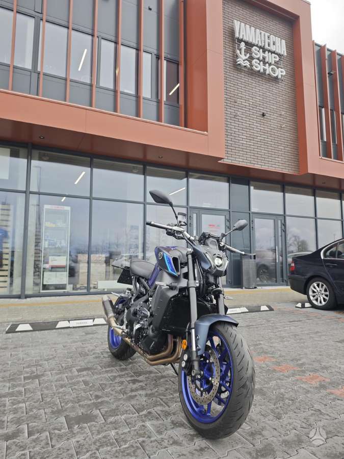 Yamaha MT 09 890cc, street / classic