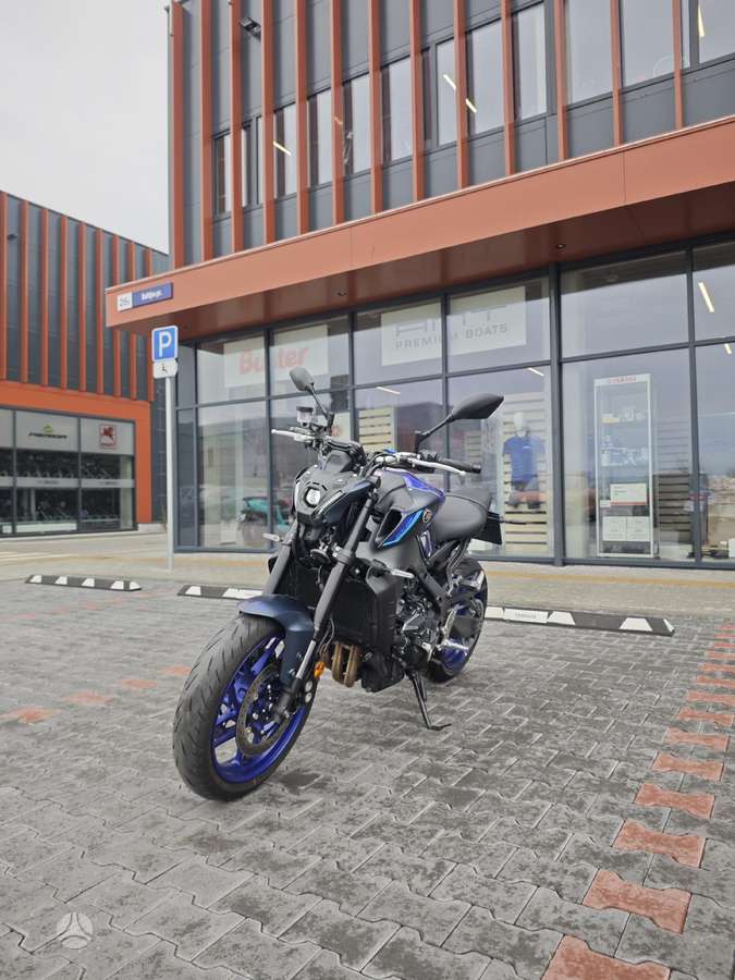 Yamaha MT 09 890cc, street / classic