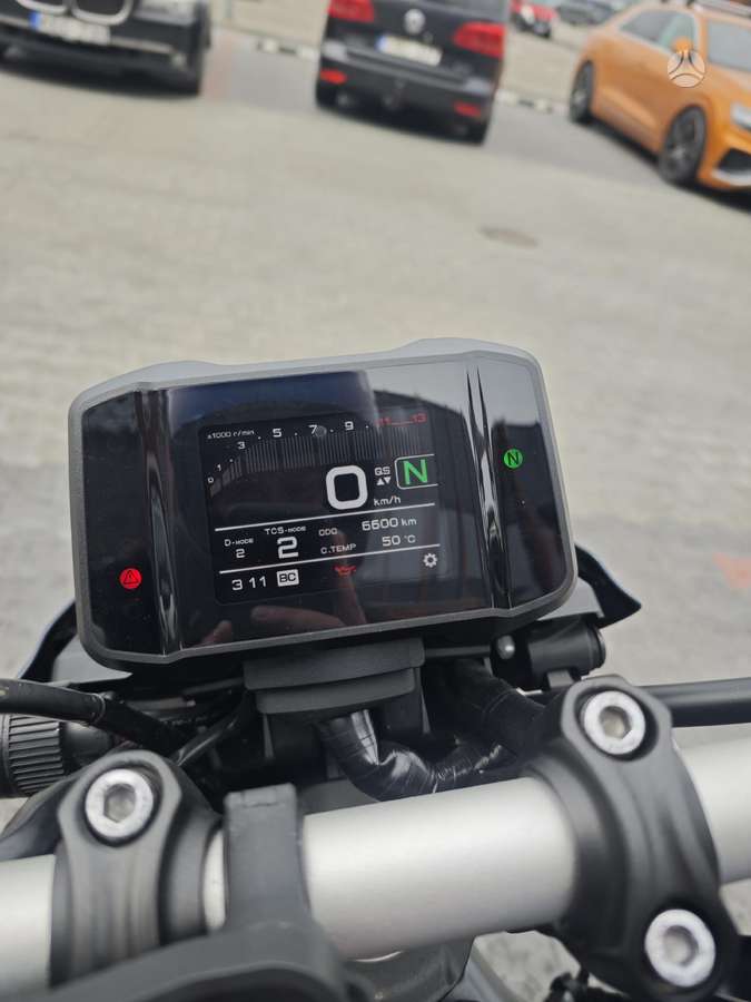 Yamaha MT 09 890cc, street / classic