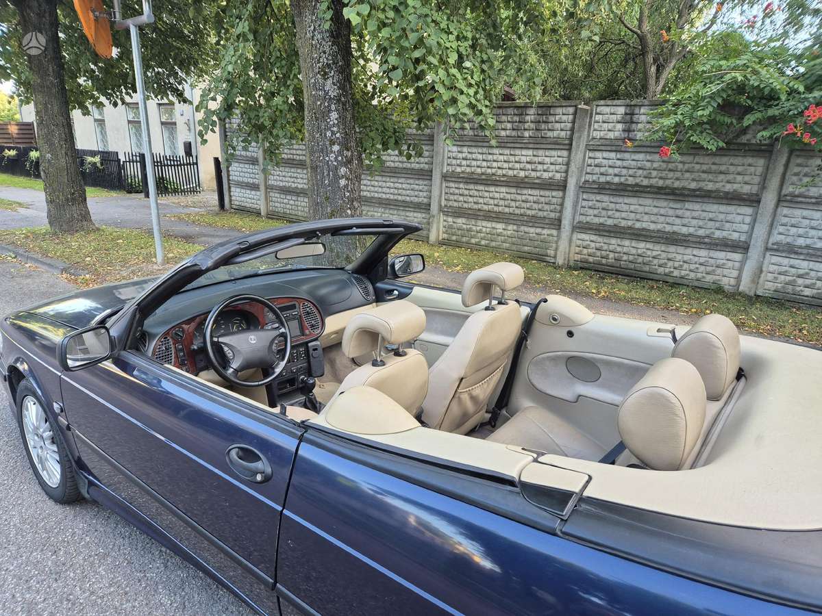 Saab 900 - 10