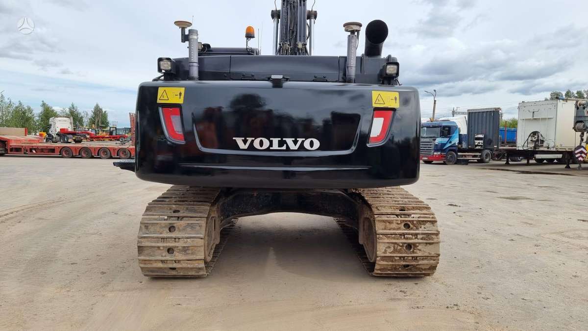Volvo EC300 DL (Black edition), экскаваторы