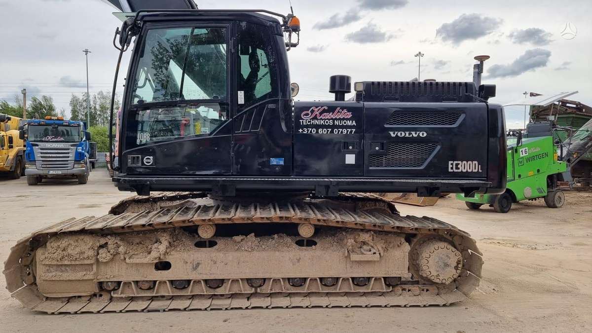 Volvo EC300 DL (Black edition), ekskavatoriai