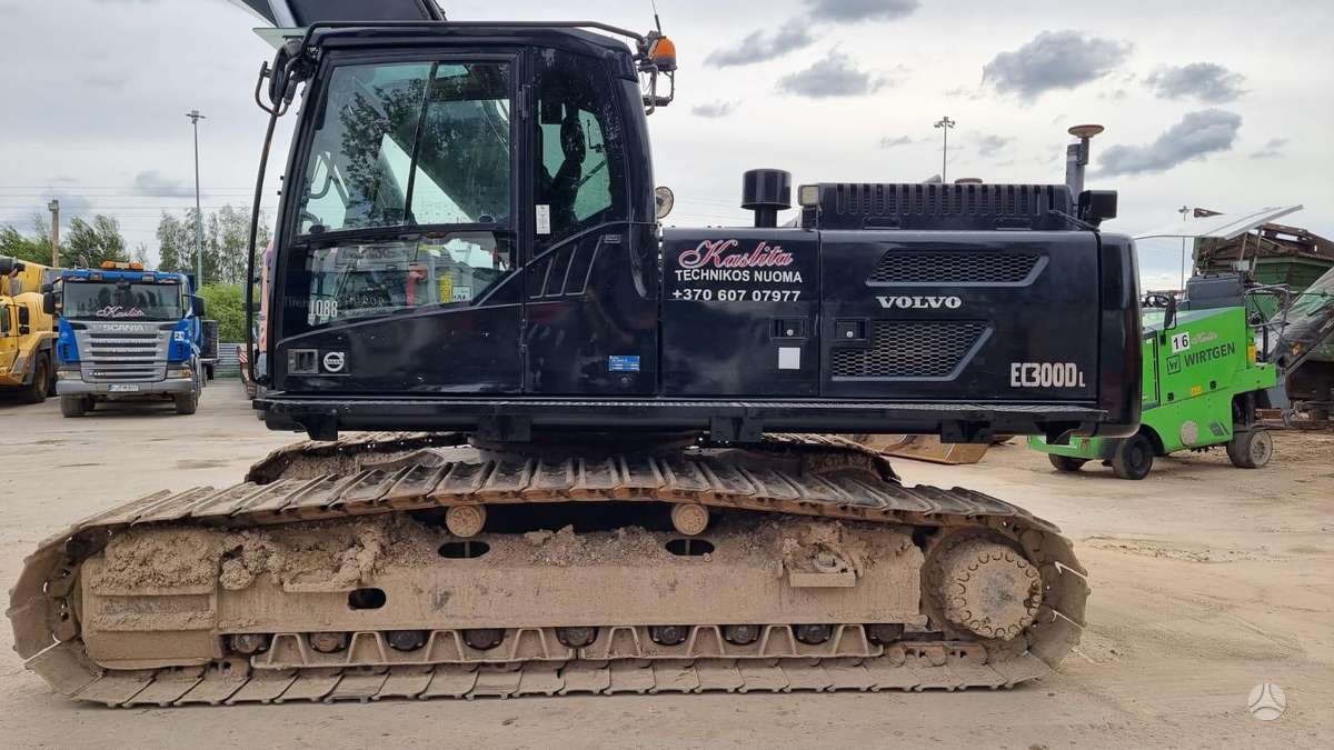 Volvo EC300 DL (Black edition), экскаваторы