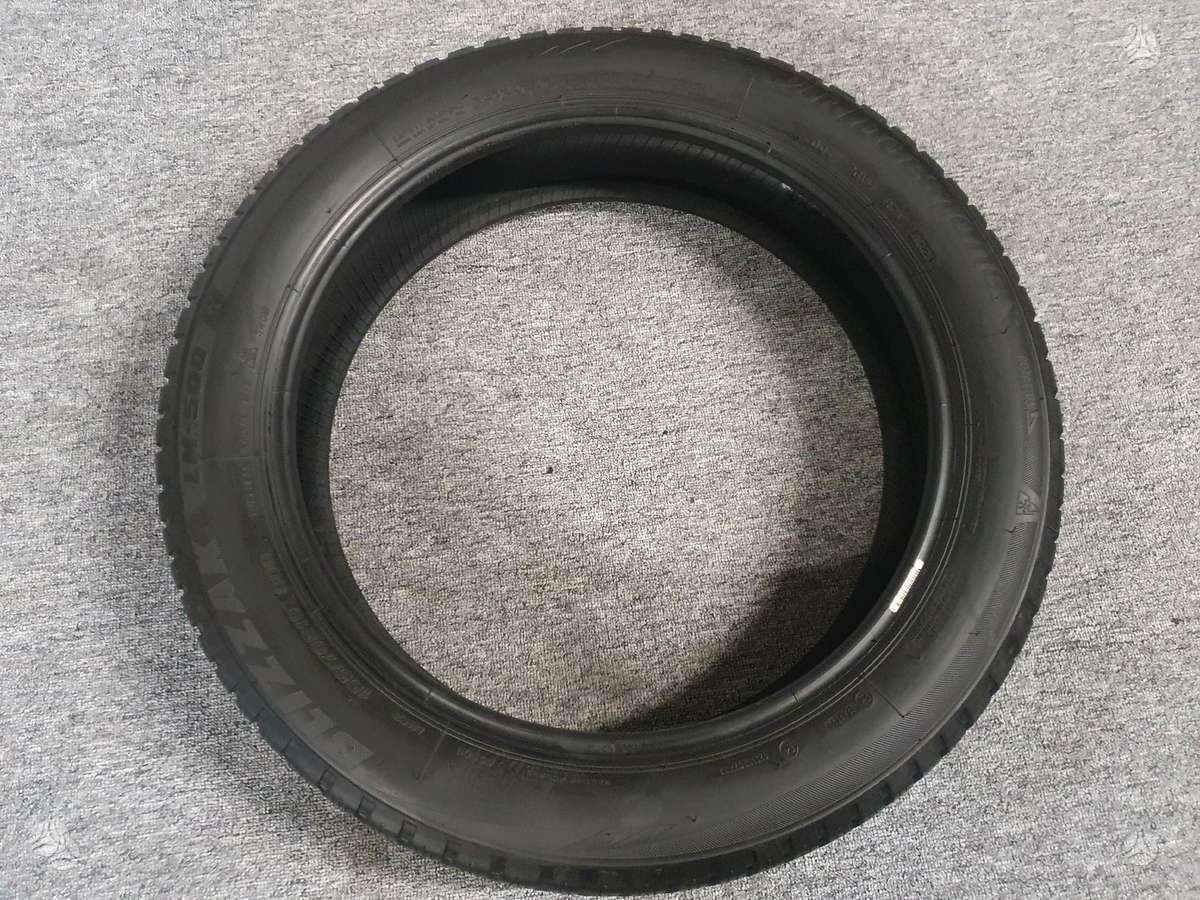 Bridgestone 85% Blizzak LM005', universalios 155/70 R19