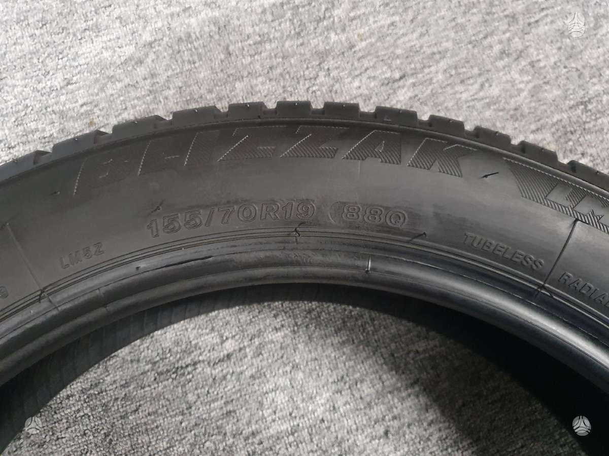 Bridgestone 85% Blizzak LM005', universalios 155/70 R19