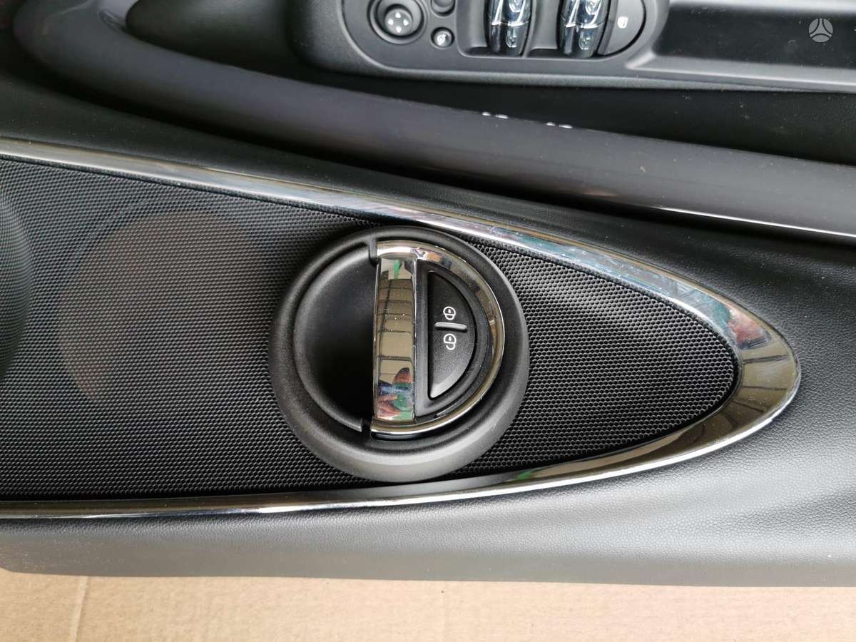 Mini Clubman детали салона
