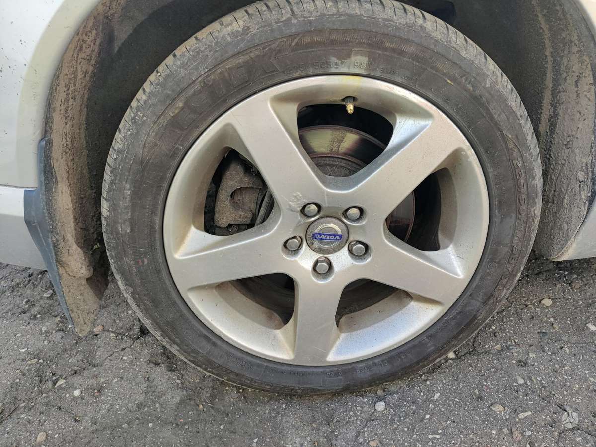 Volvo V70