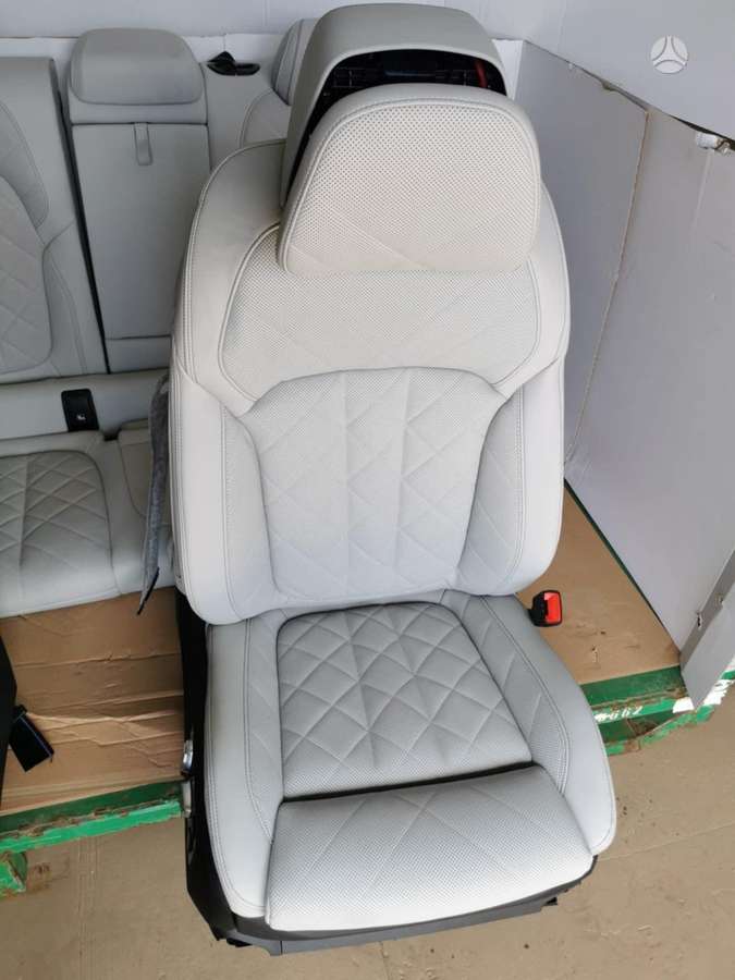 BMW X6 salono detalės