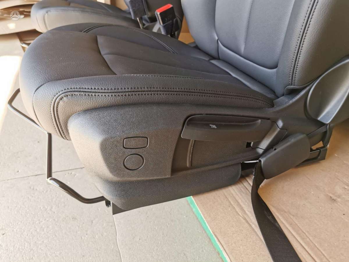 BMW X2 salono detalės