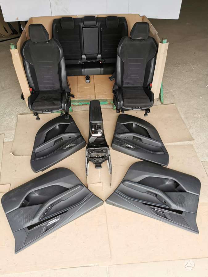 BMW 2 serija interior parts