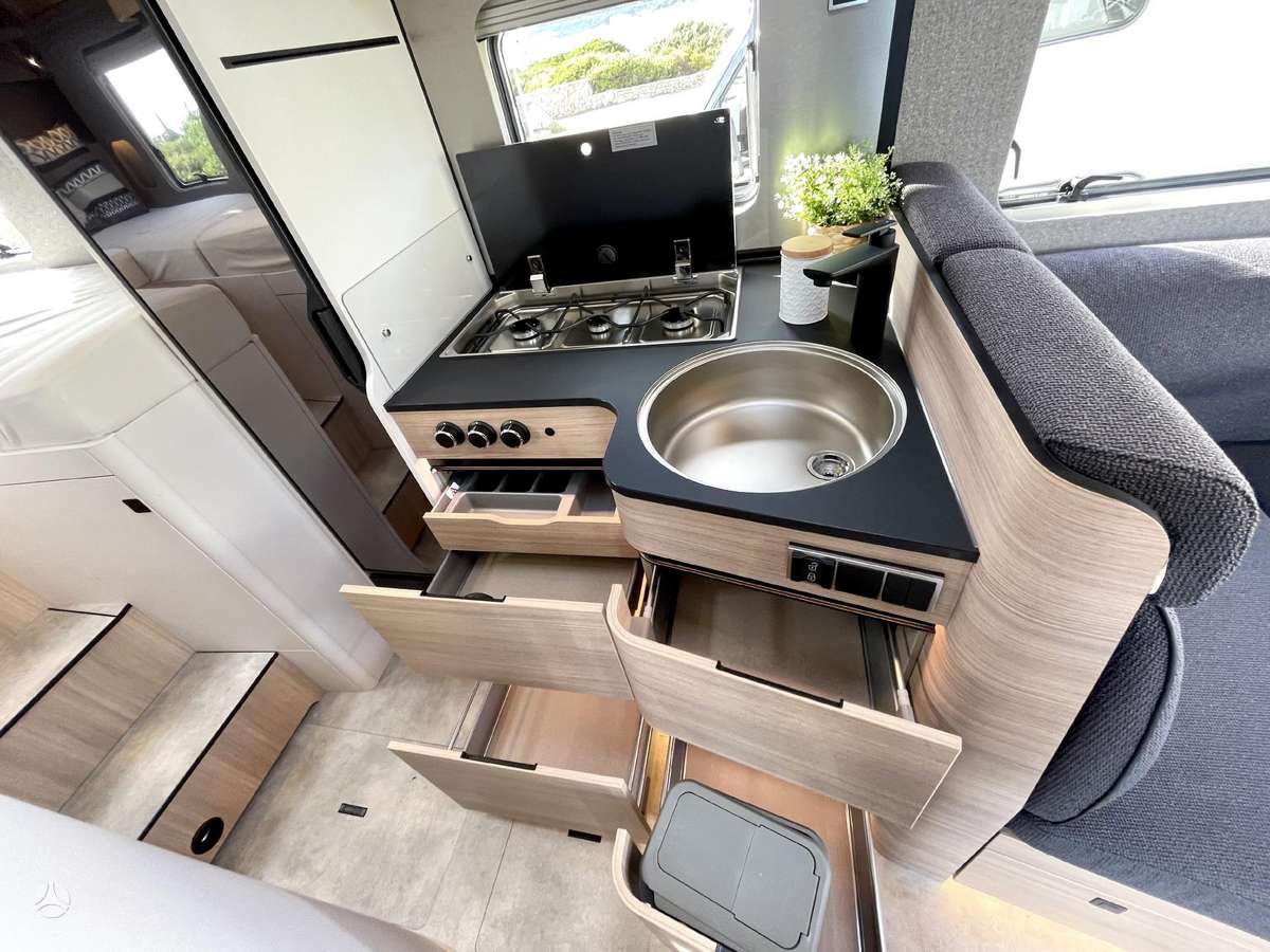 Hymer BMC I 600, campers