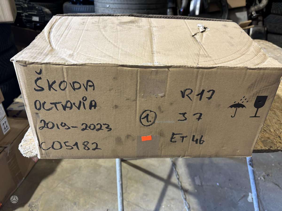 Skoda Octavia Cen27713