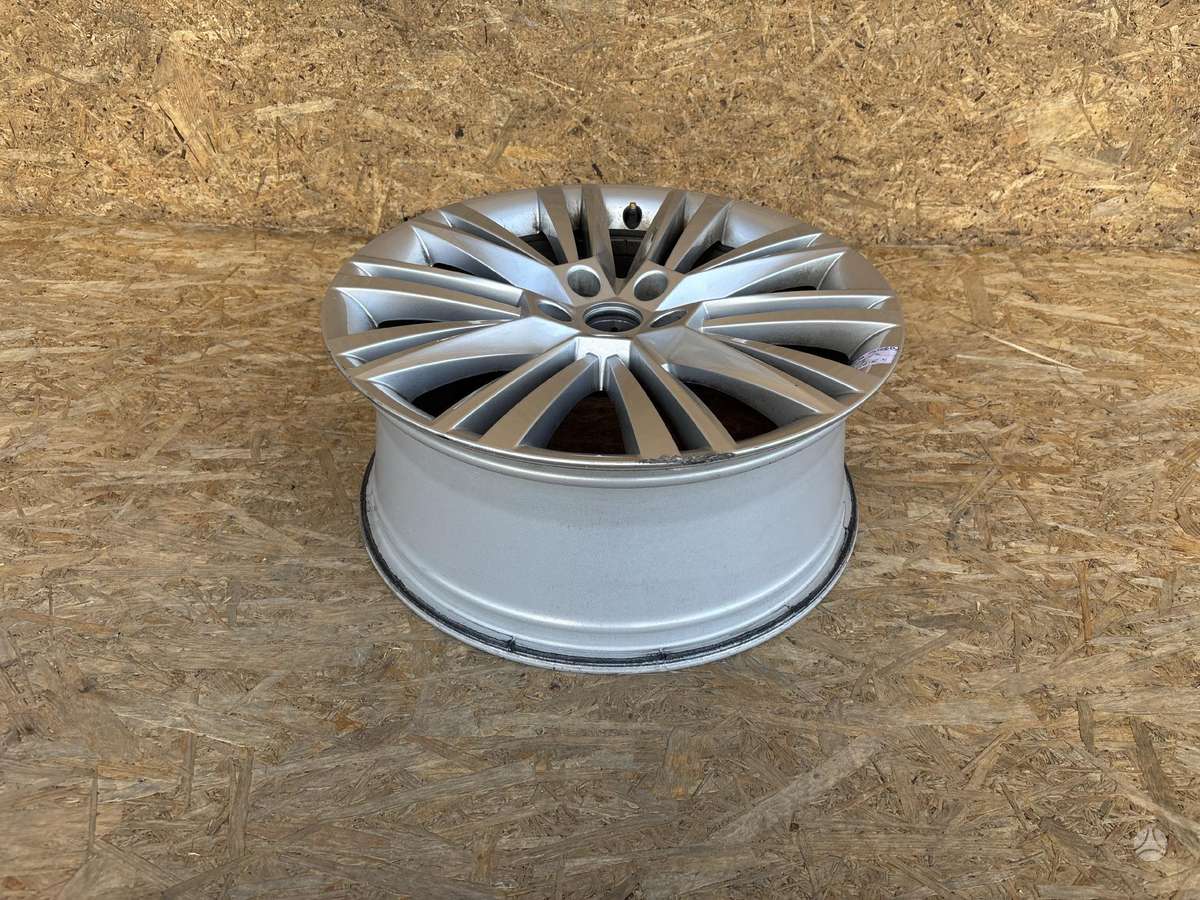 Skoda Superb, 3V0601025, Cen27716