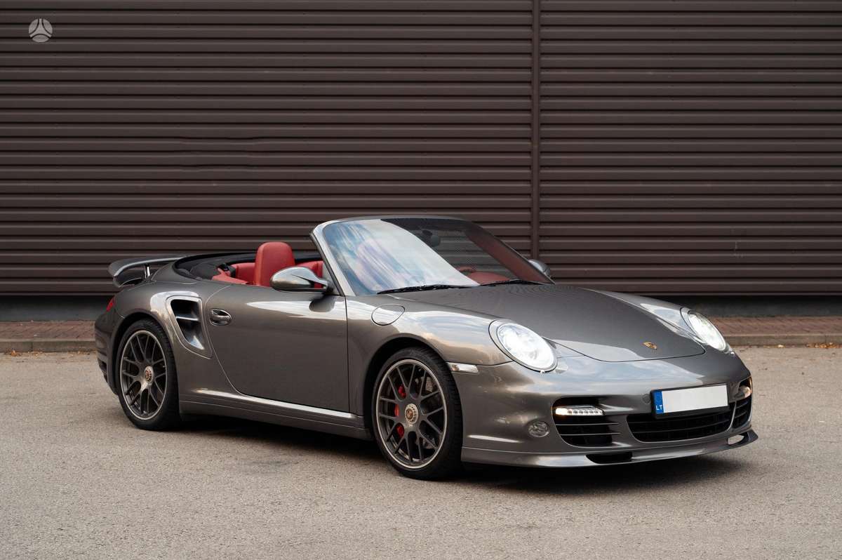 Porsche 911 - 1