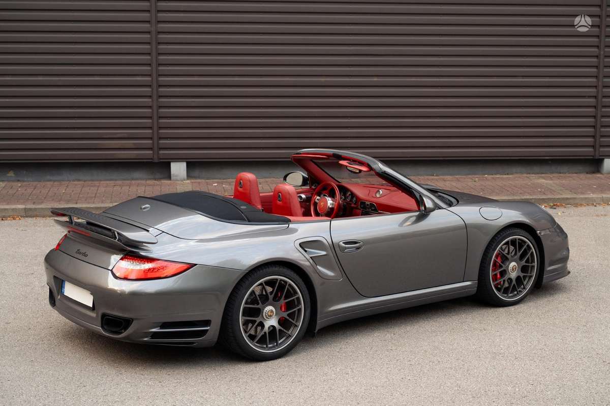 Porsche 911 - 2