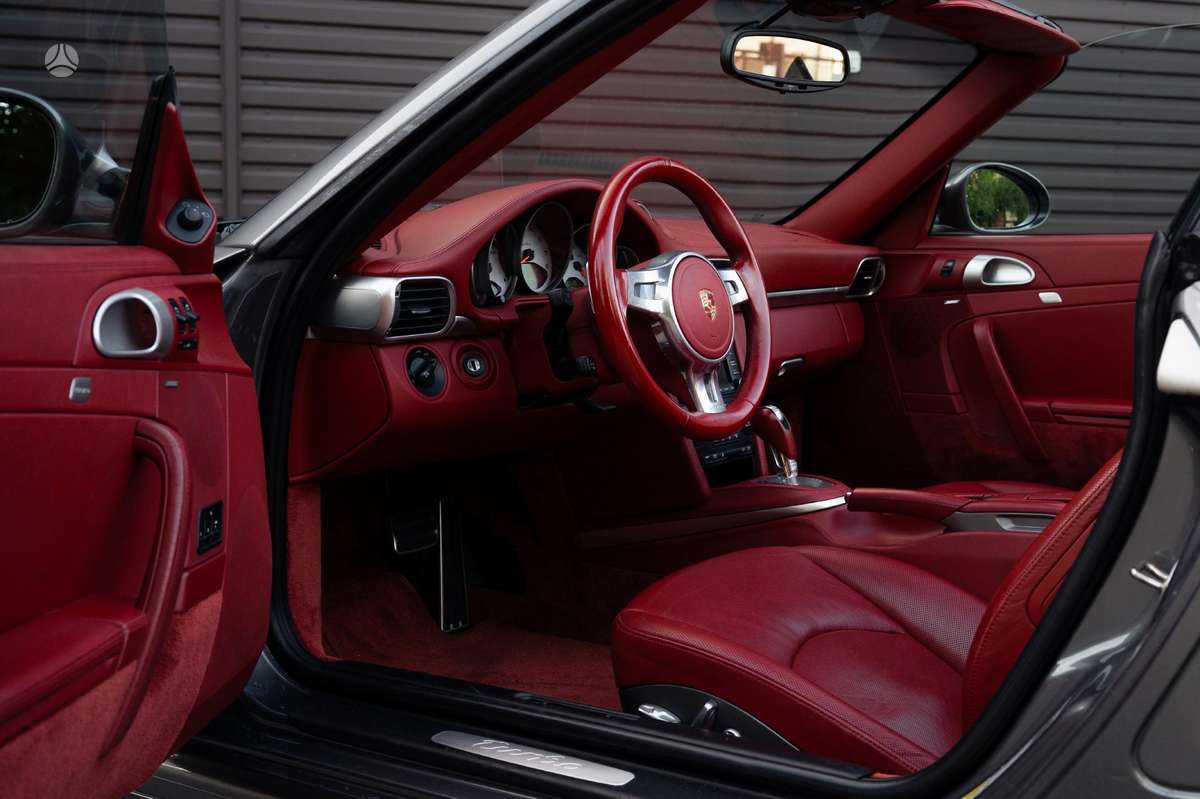Porsche 911 - 11