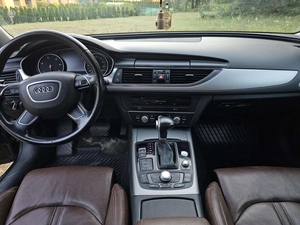 Audi A6, 2.0 l., sedanas