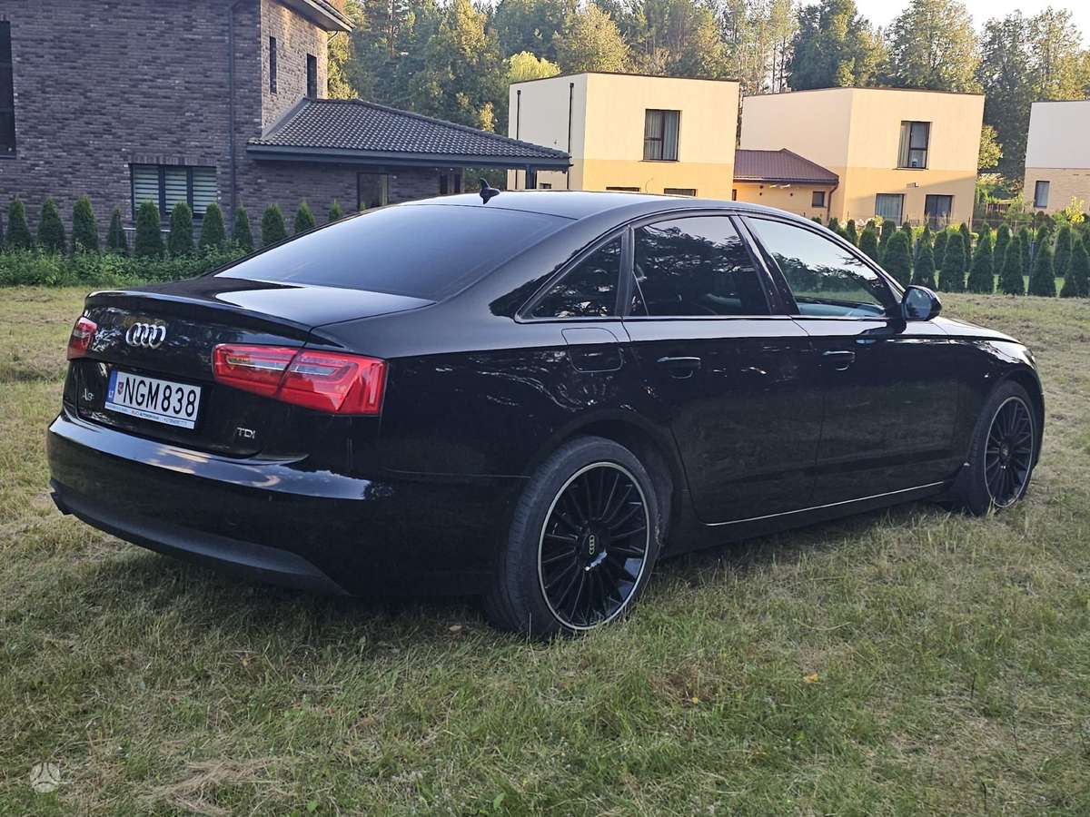 Audi A6, 2.0 l., sedanas