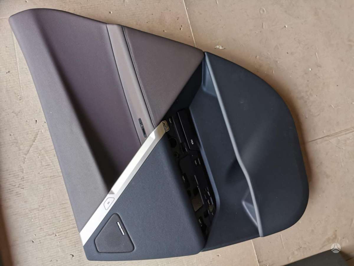 BMW iX interior parts