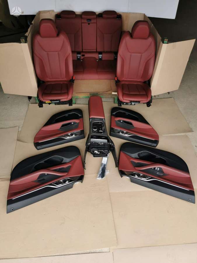 BMW 4 serija salono detalės