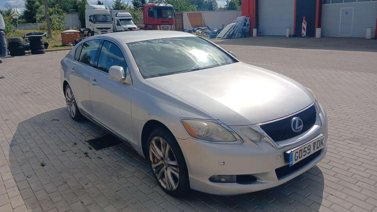 Lexus GS 450h