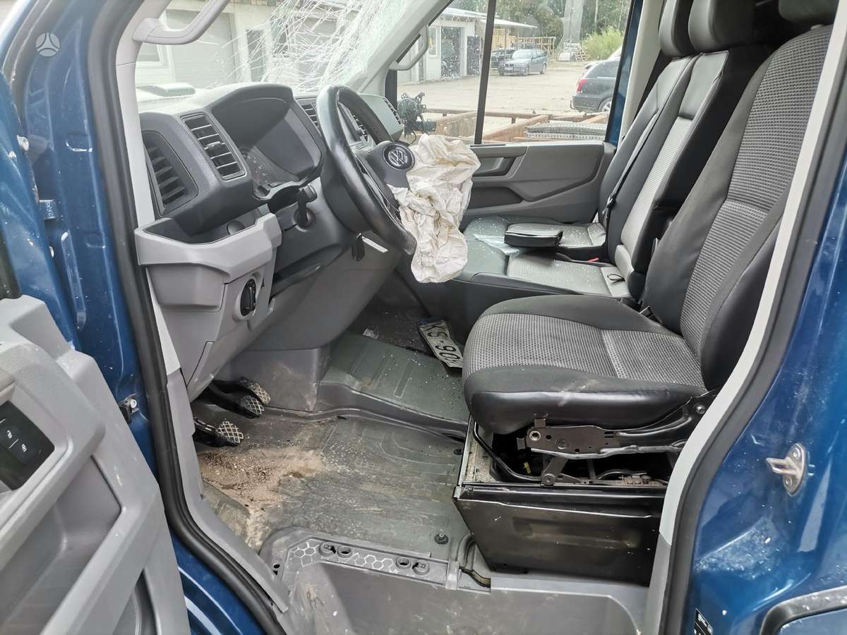 Volkswagen Crafter, cargo vans