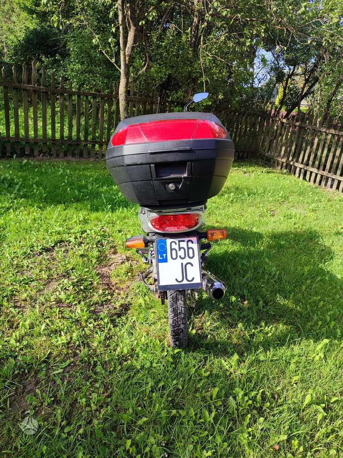 Sym XS 125cc, street / classic