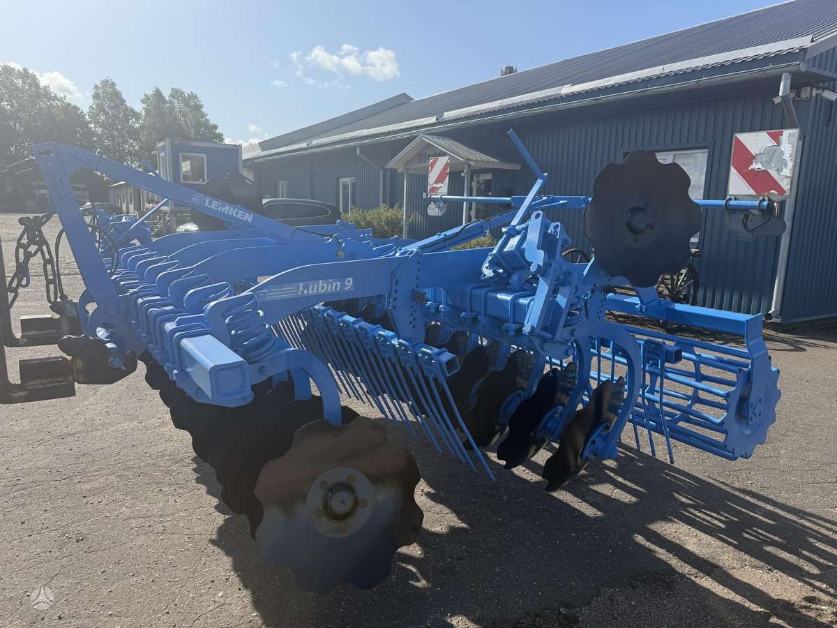 Lemken Rubin 9/300, scrapers, scrubbers