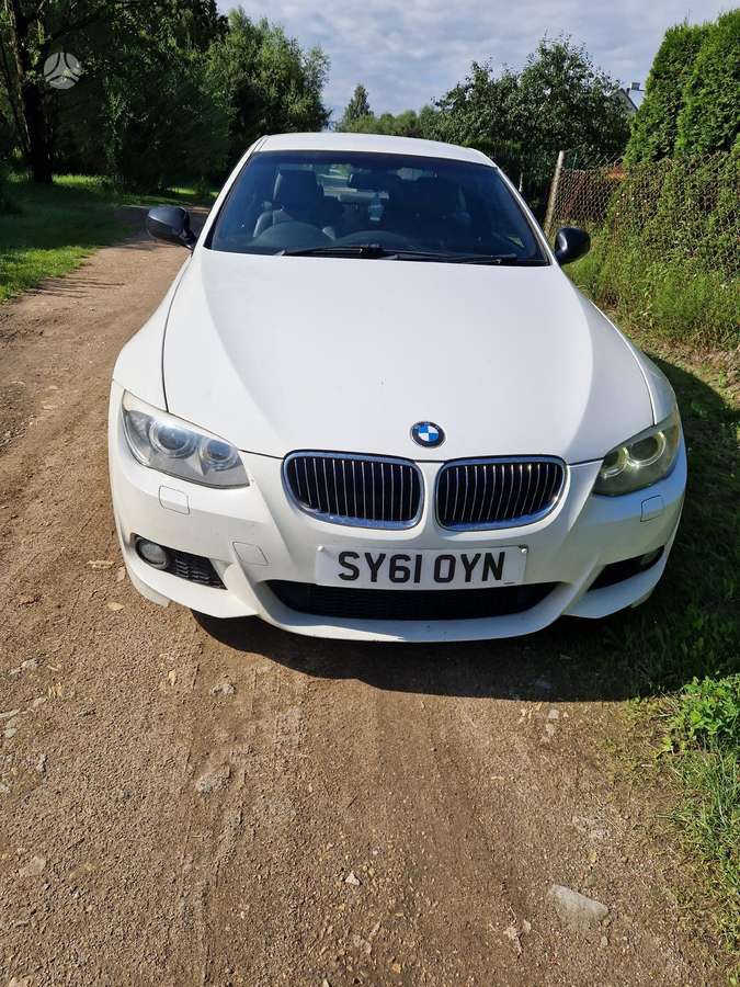 BMW 320 Dalimis