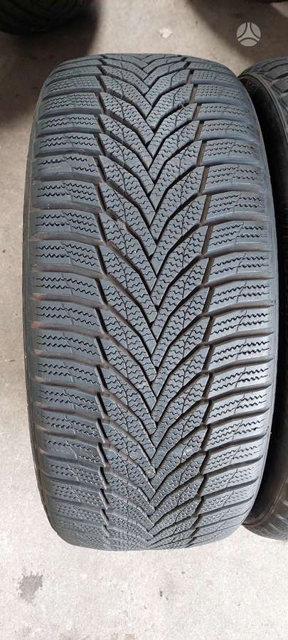 Nexen, зимние 225/45 R18