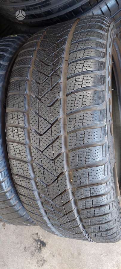 Pirelli, зимние 225/45 R18