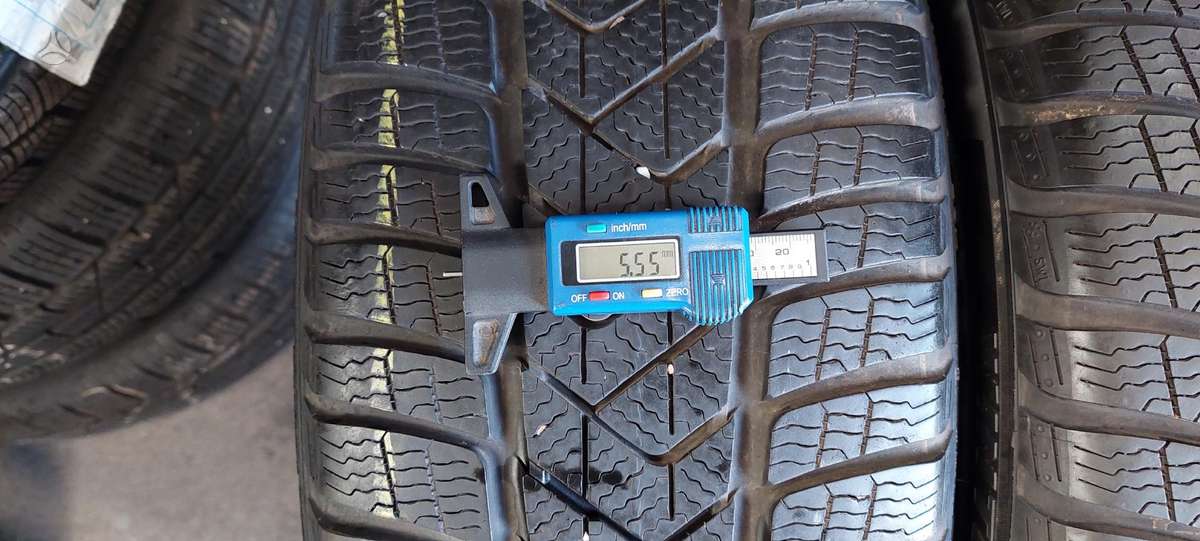 Pirelli, žieminės 225/45 R18