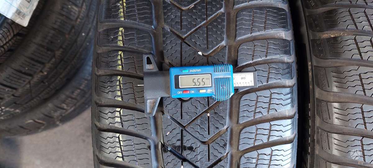 Pirelli, зимние 225/45 R18