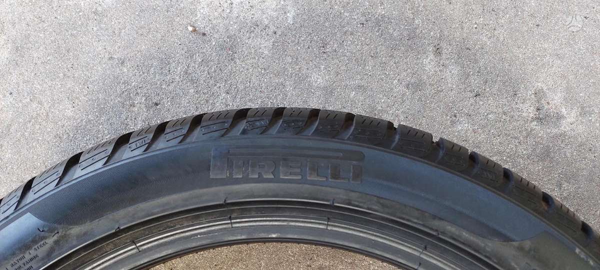 Pirelli, winter 225/45 R18