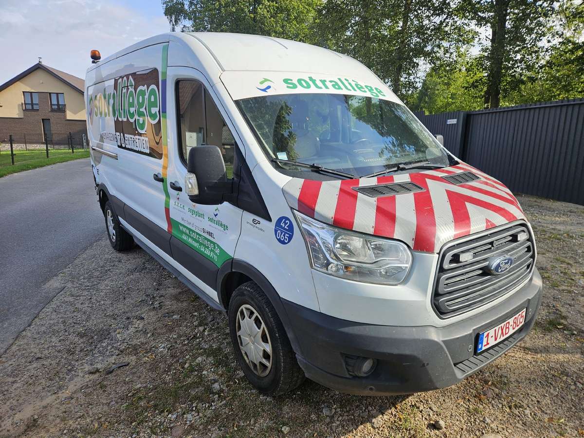 Ford Transit, 2.0 l., Минивэн