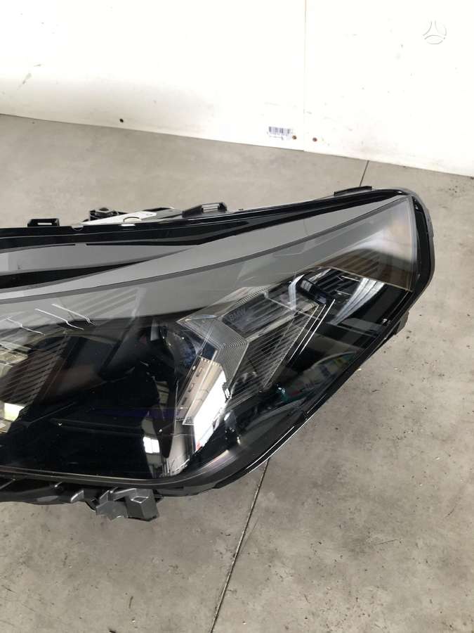 BMW X2, 5A77ED5-05, lights