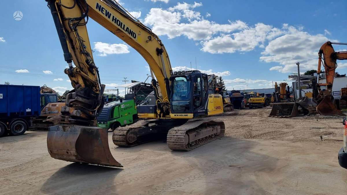 New Holland E 265 C Rototilt, ekskavatoriai