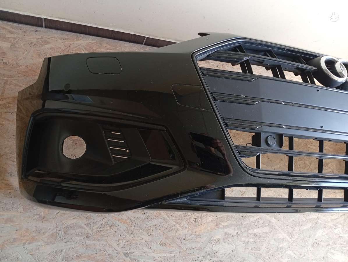 Audi A4 bamperi