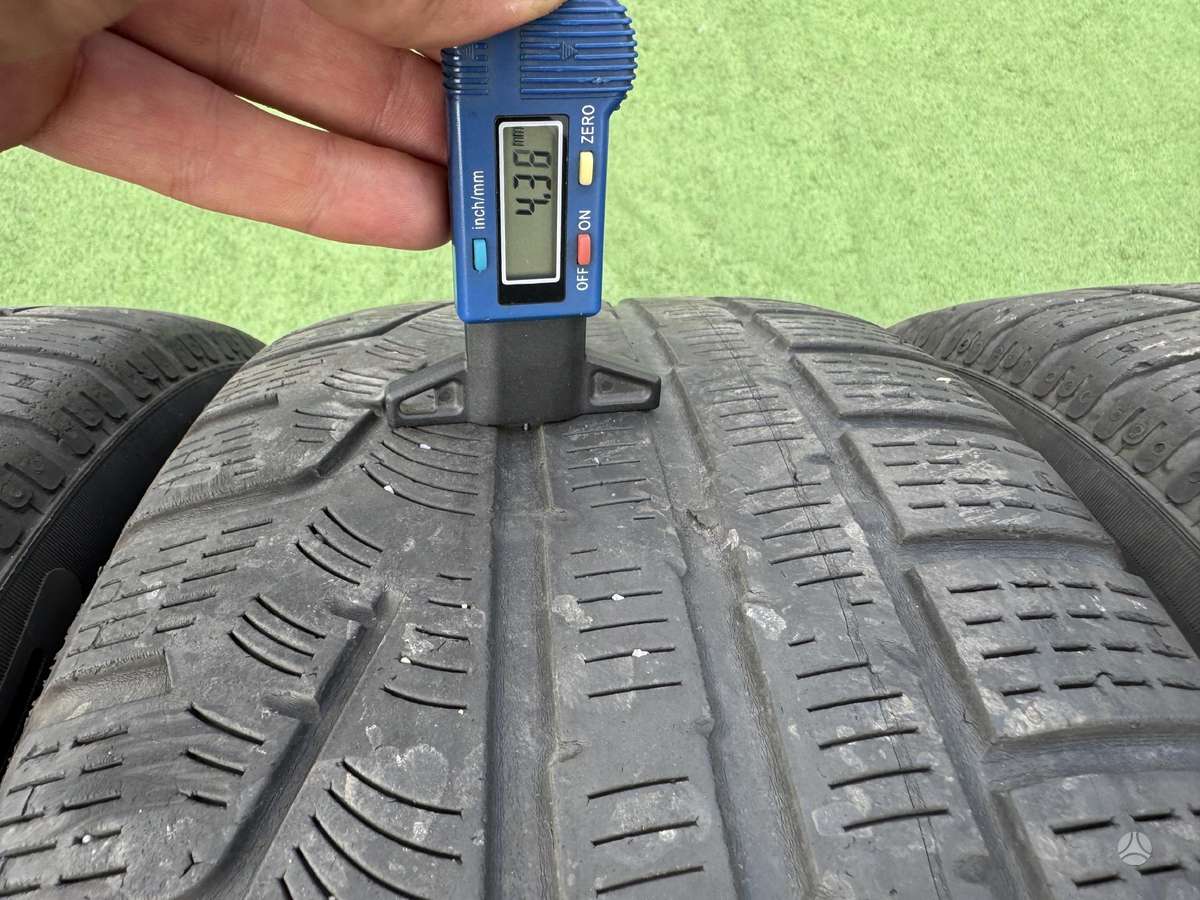 Pirelli 4-5mm, всесезонные 225/55 R17
