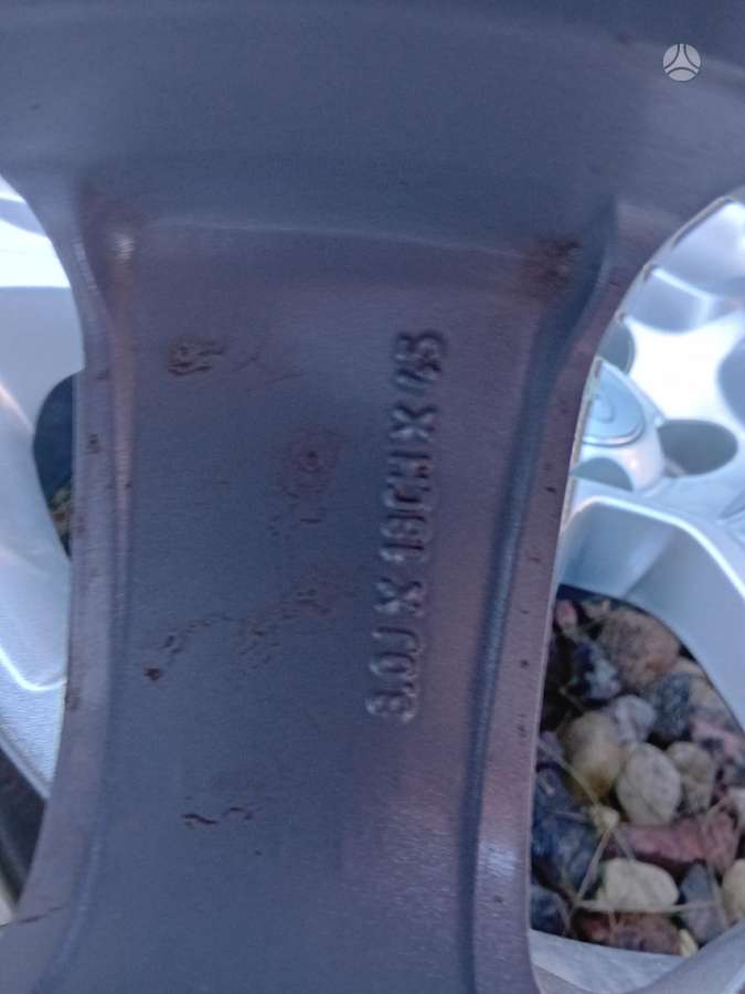 Land Rover, lengvojo lydinio, R18