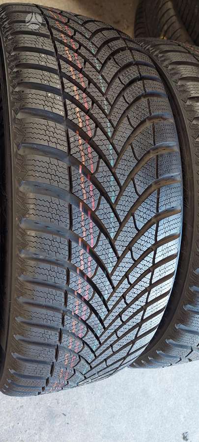 Semperit, winter 215/45 R18
