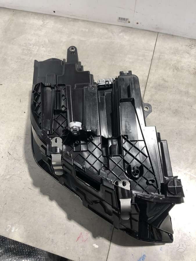 BMW X2, 5A77ED3-06, lights