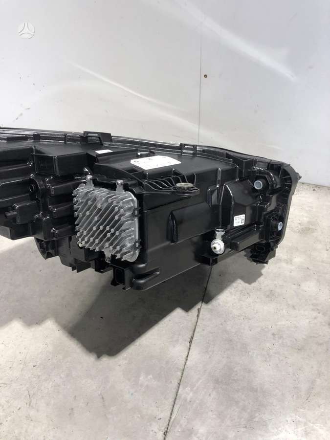 BMW X2, 5A77ED3-06, gaismas
