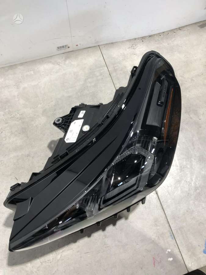 BMW X1, 5A5BD63-02, lights