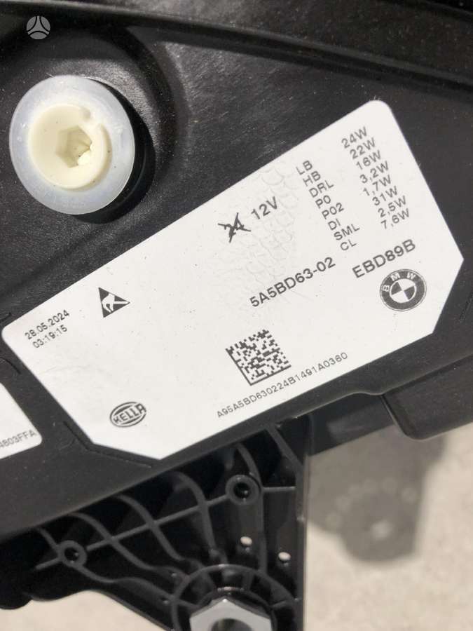 BMW X1, 5A5BD63-02, lights